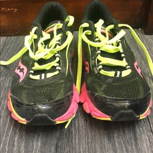 Saucony running shoes
